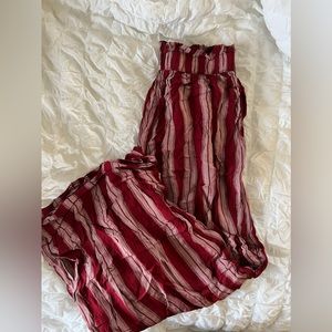 AMERICAN EAGLE FLOWY PANTS